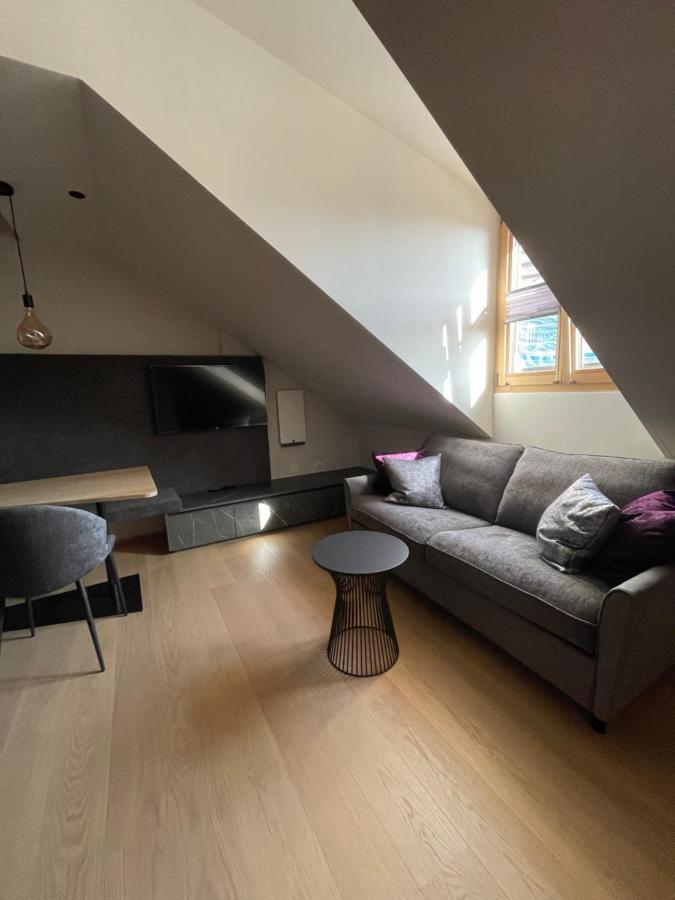 Schmitte Am Sonnenwirtsplatz Eppan In South Tyrol Apartment Апиано сула Страда дел Вино Екстериор снимка