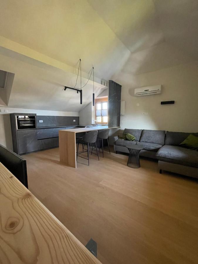 Schmitte Am Sonnenwirtsplatz Eppan In South Tyrol Apartment Апиано сула Страда дел Вино Екстериор снимка