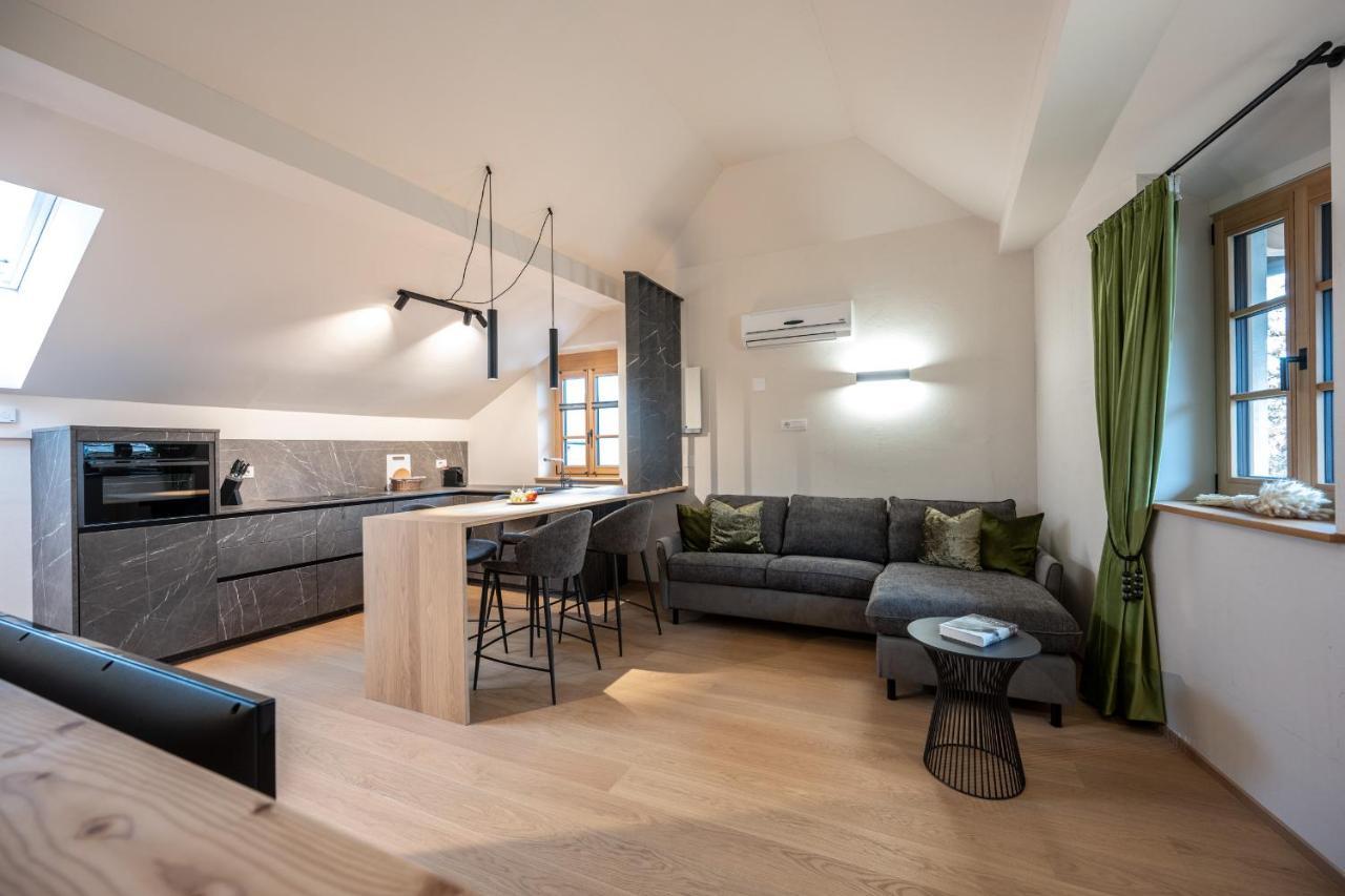 Schmitte Am Sonnenwirtsplatz Eppan In South Tyrol Apartment Апиано сула Страда дел Вино Екстериор снимка
