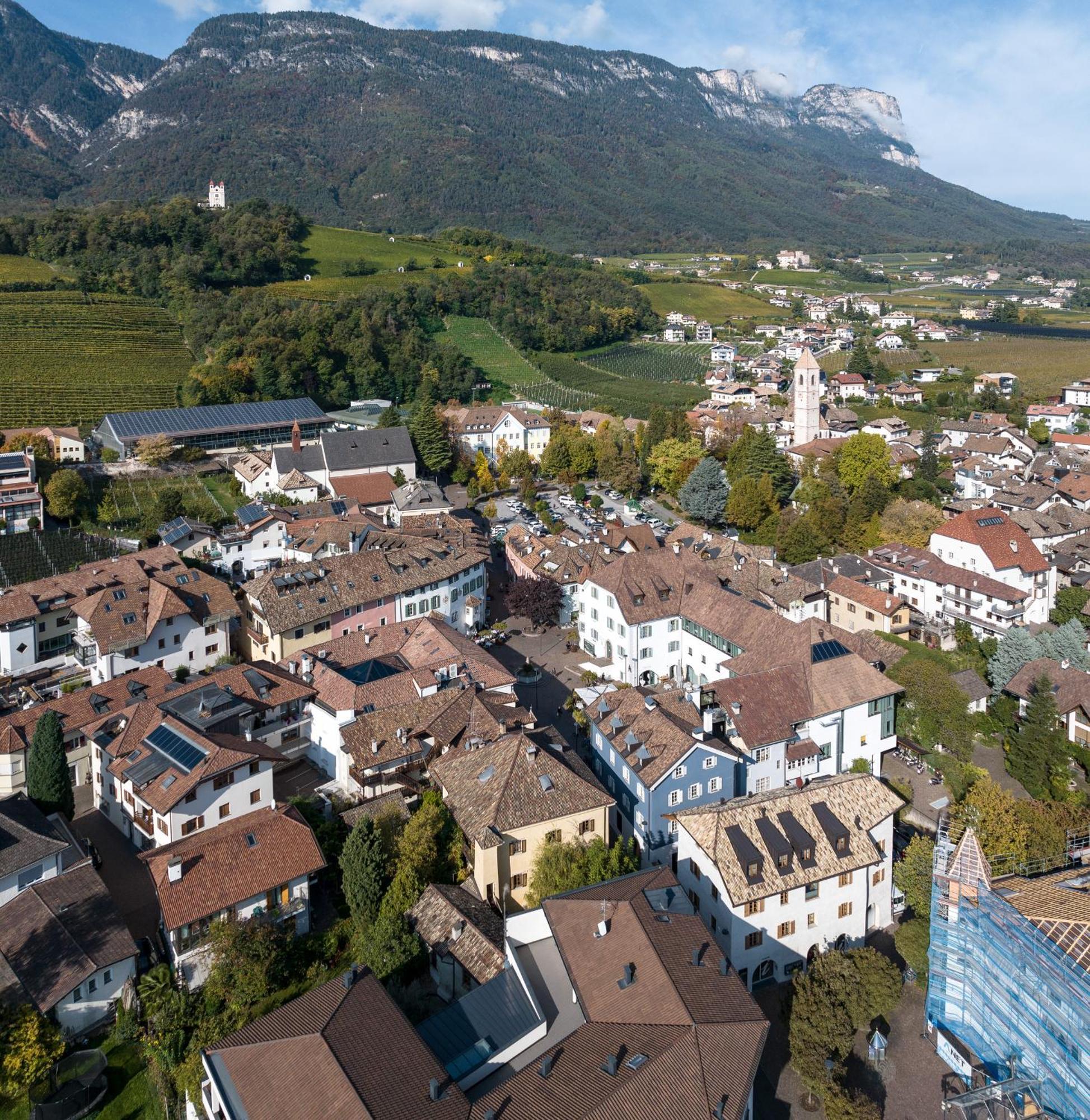 Schmitte Am Sonnenwirtsplatz Eppan In South Tyrol Apartment Апиано сула Страда дел Вино Екстериор снимка