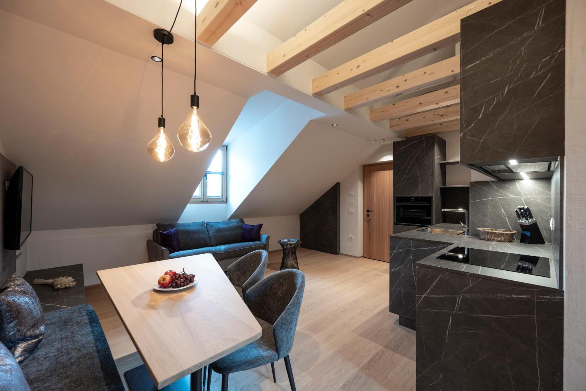 Schmitte Am Sonnenwirtsplatz Eppan In South Tyrol Apartment Апиано сула Страда дел Вино Екстериор снимка